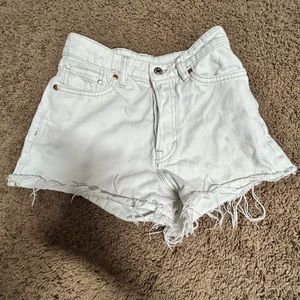American Eagle white shorts